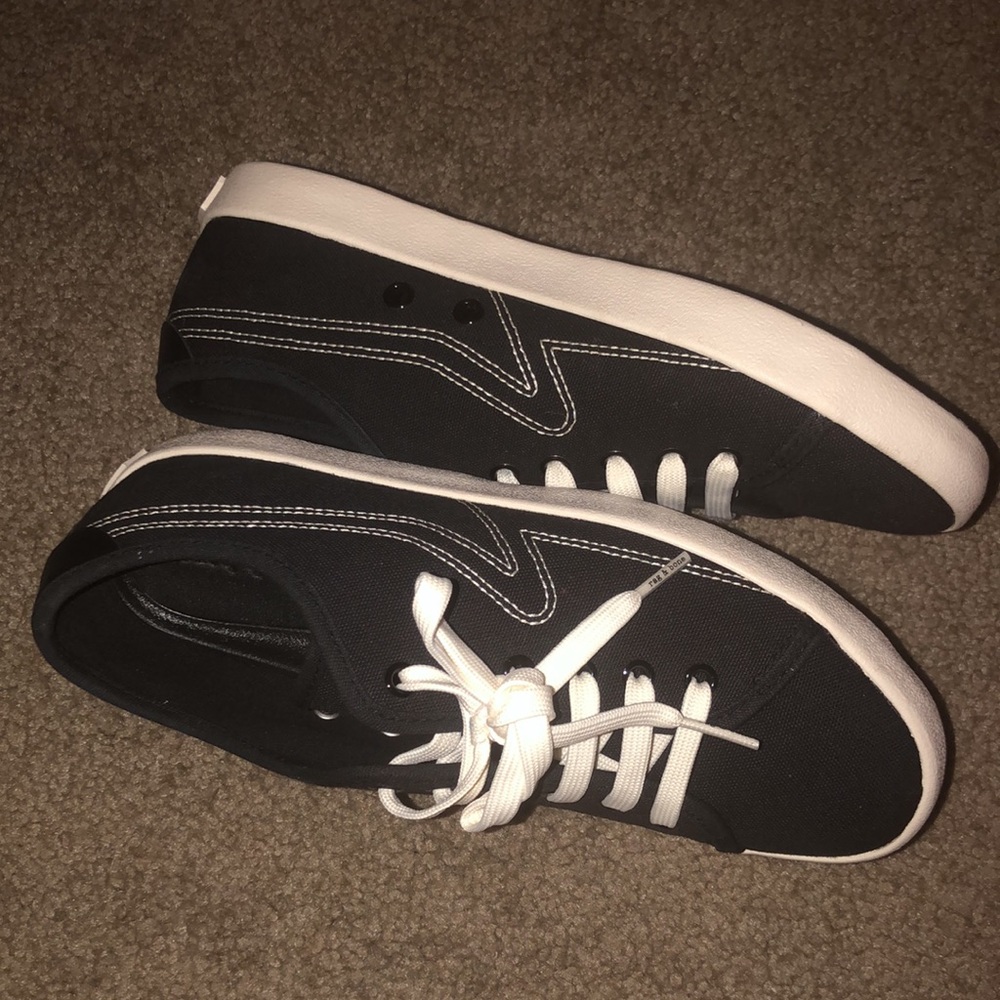 Rag & Bone Womens Sneakers size EU 36/US 6 - Picture 4 of 13